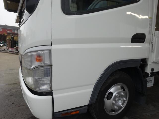 キャンターガッツ 全低床 積載量1.5t ダブルタイヤ 荷台10尺(12枚目)