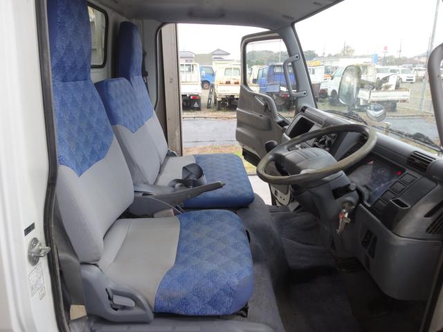 キャンターガッツ 全低床 積載量1.5t ダブルタイヤ 荷台10尺(25枚目)