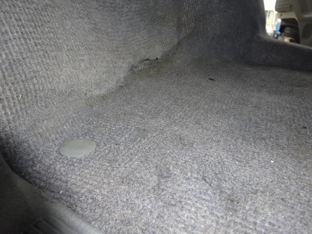 キャンターガッツ 全低床 積載量1.5t ダブルタイヤ 荷台10尺(26枚目)