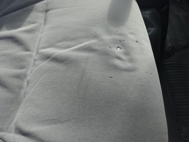 エルフトラック フルフラットロー　積載量１．５ｔ　スムーサー　オートマ　全低床　荷台鉄板張り（35枚目）