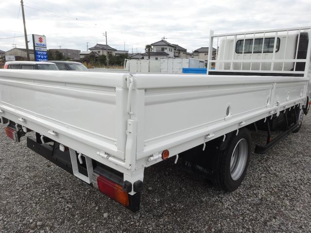 デュトロ ロング全低床　超ワイド　積載量２ｔ（6枚目）