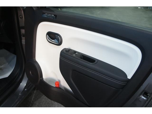 トゥインゴ インテンス ETC ドライブレコーダー前後 バックカメラ バックソナー クルーズコントロール 車線逸脱警告 LEDヘッドライト シートヒーター 16インチアルミホイール ワンオーナー 認定中古車保証付(20枚目)