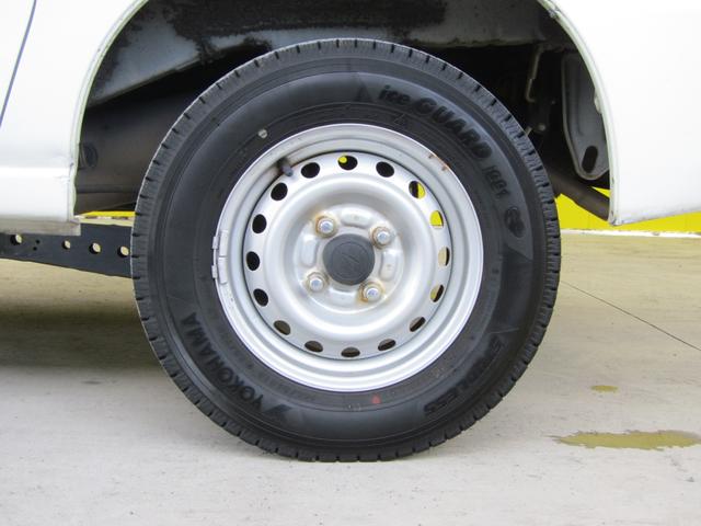 ハイゼットカーゴ スペシャルクリーン　４速インパネオートマ　Ｔチェーン式（18枚目）