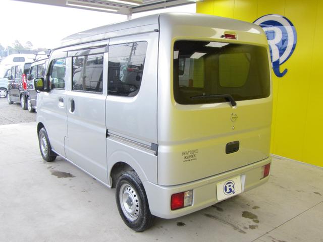 ＮＶ１００クリッパーバン ＤＸ　セーフティパッケージ　４速インパネオートマ　ワンオーナー（11枚目）