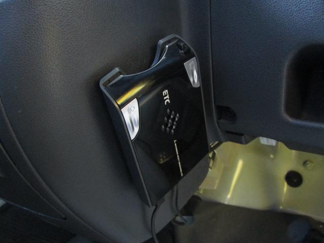 ハイゼットカーゴ 2シーター セパレート ETC 4速インパネオートマ Tチェーン式(18枚目)