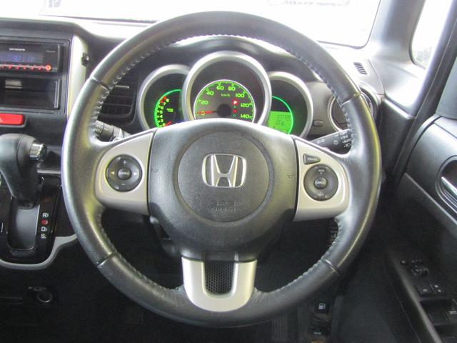 �i���v�������玩�Еۏ؃v�����A�R�N�����ۏ؃v�����ȂǕۏؓ��e���[�������ЃX�^�b�t�����q�l�ɍ������ۏ؃v���������񋟂����Ē����܂����������̕��ł����߂��̐����H��A�f�B�[���[����ŕۏ؂��󂯂��܂���