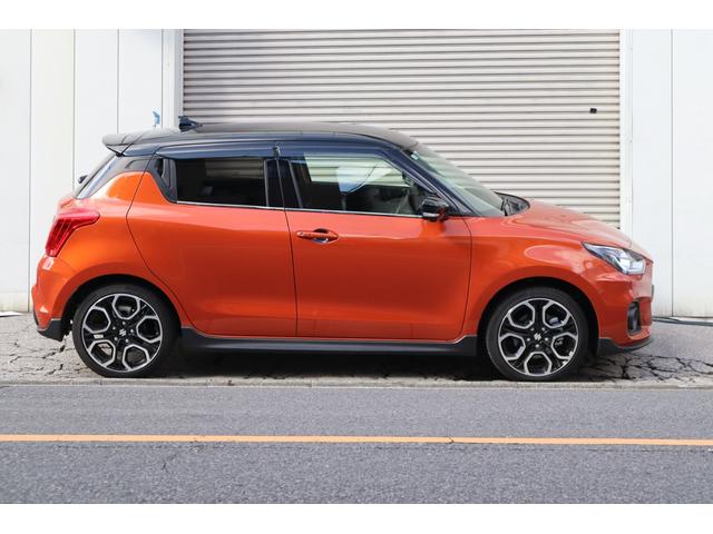 スイフトスポーツ ベースグレード　ベースグレード／全方位モニター用カメラパッケージ装着車／ノブレッセ製アイライン／社外シフトノブ／純正前後ドライブレコーダー／バックランプＬＥＤバルブ化（4枚目）