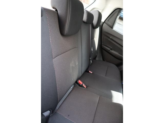 スイフトスポーツ ベースグレード　ベースグレード／全方位モニター用カメラパッケージ装着車／ノブレッセ製アイライン／社外シフトノブ／純正前後ドライブレコーダー／バックランプＬＥＤバルブ化（18枚目）