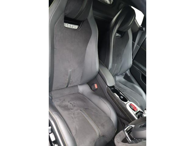 エミーラ Ｖ６　ファーストエディション　ＷＩＴＨ　ＭＥ　ＲＡＣＩＮＧ　ワンオフマフラー／６ＭＴ／スポーツサスペンション／ロワードブラックパック／ブラックアルカンタラ／イエローステッチ（14枚目）