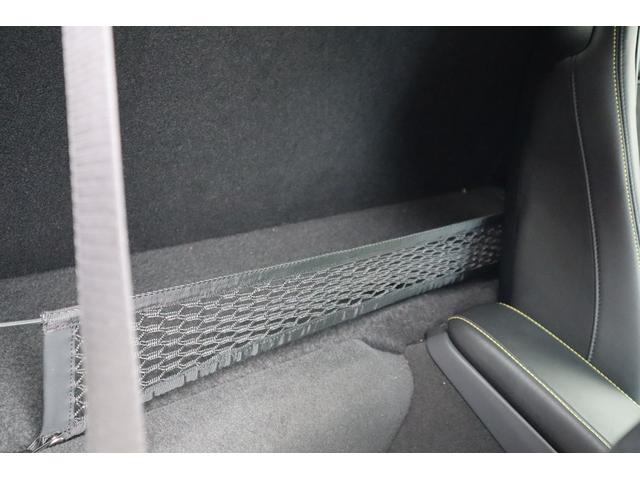 エミーラ Ｖ６　ファーストエディション　ＷＩＴＨ　ＭＥ　ＲＡＣＩＮＧ　ワンオフマフラー／６ＭＴ／スポーツサスペンション／ロワードブラックパック／ブラックアルカンタラ／イエローステッチ（15枚目）