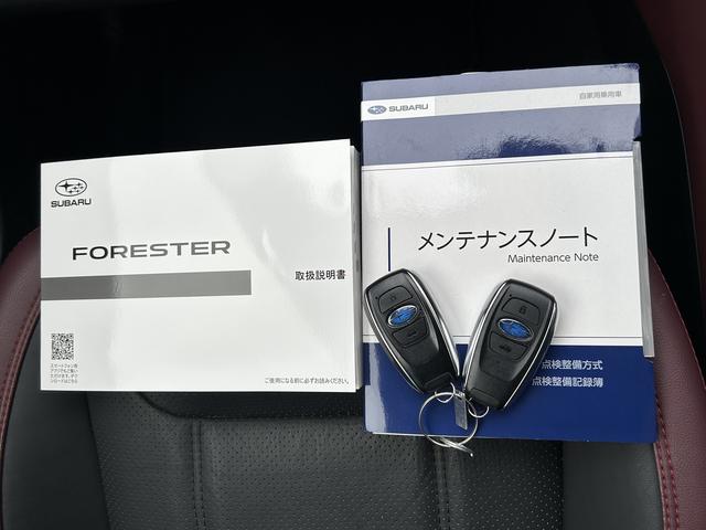 フォレスター ＳＴＩスポーツ　本革シート　後席ルーフモニター　パナナビ　専用本革シート　パワーリヤゲート　ドライバーモニタリングシステム　１８インチアルミホイール　パナソニックビルトインナビ（ＦＸ８００Ｄ）　フロント・サイド・バックカメラ　ＥＴＣ２．０　前後ドラレコ（29枚目）