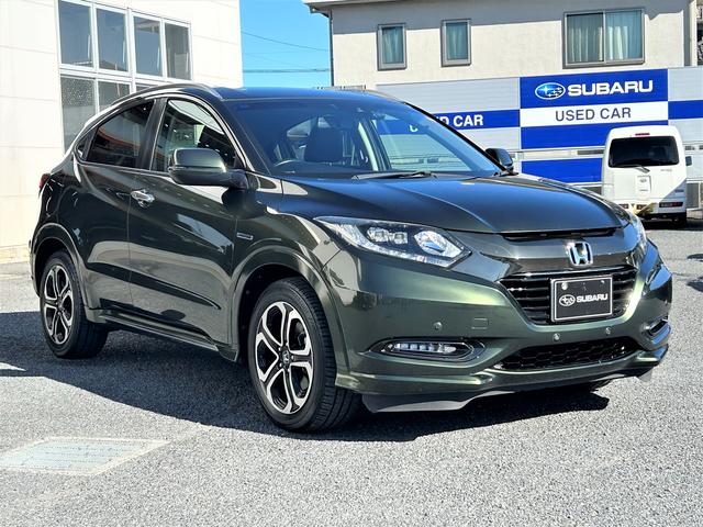 ヴェゼル ハイブリッド　Ｚ　ホンダセンシング　純正ナビ　衝突被害軽減ブレーキ　ＬＥＤヘッドランプ　アダプティブクルーズコントロール　コーナーセンサー　シートヒーター　プッシュスタート　純正ナビゲーション＆バックカメラ　ＥＴＣ　社外ドライブレコーダー（18枚目）