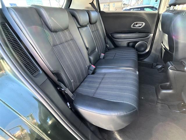 ヴェゼル ハイブリッド　Ｚ　ホンダセンシング　純正ナビ　衝突被害軽減ブレーキ　ＬＥＤヘッドランプ　アダプティブクルーズコントロール　コーナーセンサー　シートヒーター　プッシュスタート　純正ナビゲーション＆バックカメラ　ＥＴＣ　社外ドライブレコーダー（19枚目）