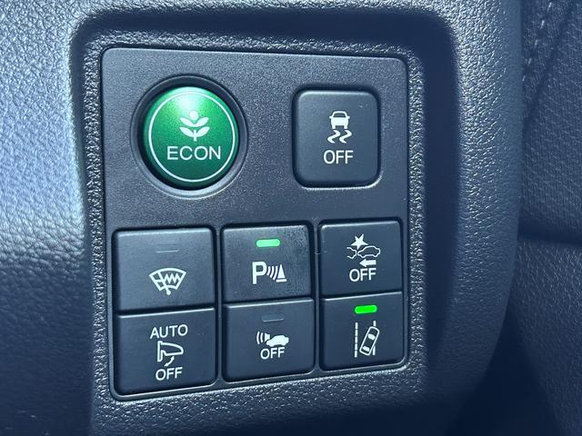 ヴェゼル ハイブリッド　Ｚ　ホンダセンシング　純正ナビ　衝突被害軽減ブレーキ　ＬＥＤヘッドランプ　アダプティブクルーズコントロール　コーナーセンサー　シートヒーター　プッシュスタート　純正ナビゲーション＆バックカメラ　ＥＴＣ　社外ドライブレコーダー（24枚目）