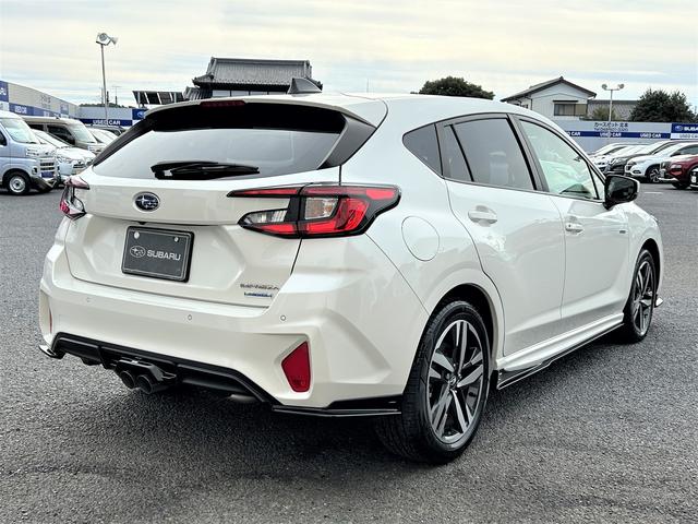 インプレッサ ST-H STIマフラー・エアロ 大型センターモニター 新世代アイサイト搭載 前席パワーシート 11.6インチ大型モニター&全周囲カメラ 後側方レーダー ステアリングヒーター LEDヘッドランプ STIエアロ・リヤマフラー ETC2.0 前後ドラレコ(2枚目)