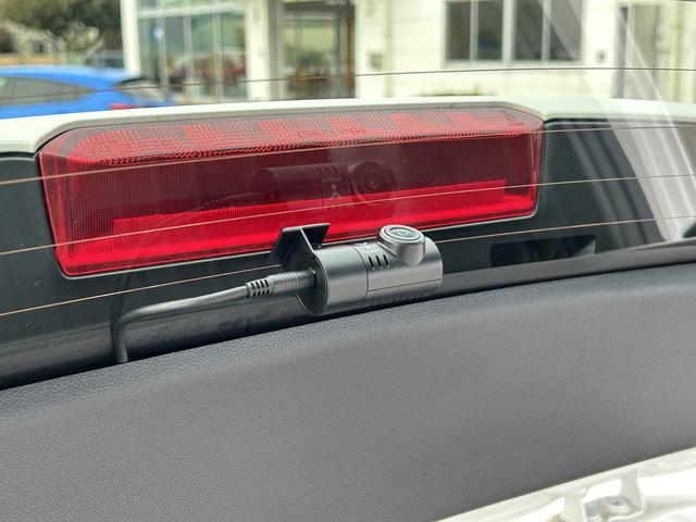 インプレッサ ST-H STIマフラー・エアロ 大型センターモニター 新世代アイサイト搭載 前席パワーシート 11.6インチ大型モニター&全周囲カメラ 後側方レーダー ステアリングヒーター LEDヘッドランプ STIエアロ・リヤマフラー ETC2.0 前後ドラレコ(40枚目)