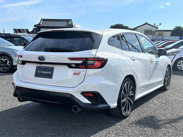 レヴォーグ ＳＴＩスポーツＥＸ　元レンタカー　大型モニター　本革電動シート　電子制御サスペンション　１１．６インチモニター　液晶メーター　ドライバーモニタリングシステム　ハーマンカードン　ハンズフリーオープンリヤゲート　全周囲カメラ　ＥＴＣ　ドラレコ（2枚目）