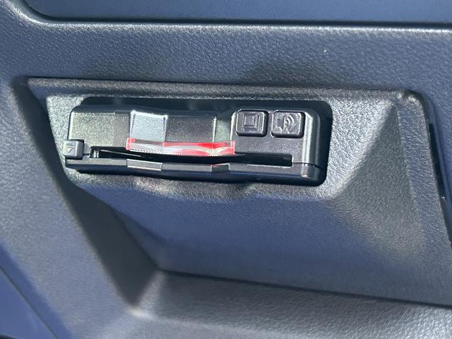 レヴォーグ ＳＴＩスポーツＥＸ　元レンタカー　大型モニター　本革電動シート　電子制御サスペンション　１１．６インチモニター　液晶メーター　ドライバーモニタリングシステム　ハーマンカードン　ハンズフリーオープンリヤゲート　全周囲カメラ　ＥＴＣ　ドラレコ（15枚目）