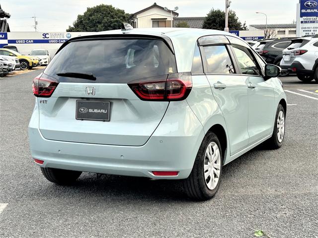 フィット ホーム　ホンダセンシング　メモリーナビ　禁煙車　衝突被害軽減ブレーキ　ＬＥＤヘッドランプ　オートハイビーム　プッシュエンジンスタート　サイド・カーテンエアバッグ　ギャザズメモリーナビ＆バックカメラ　前後ドライブレコーダー　ＥＴＣ２．０（2枚目）