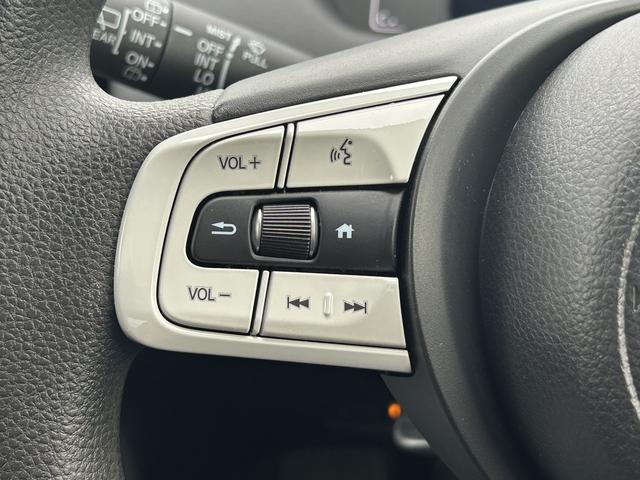 フィット ホーム　ホンダセンシング　メモリーナビ　禁煙車　衝突被害軽減ブレーキ　ＬＥＤヘッドランプ　オートハイビーム　プッシュエンジンスタート　サイド・カーテンエアバッグ　ギャザズメモリーナビ＆バックカメラ　前後ドライブレコーダー　ＥＴＣ２．０（24枚目）
