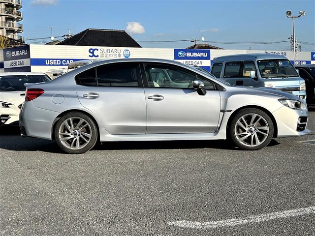 ＷＲＸ Ｓ４ ２．０ＧＴ－Ｓアイサイト　前席パワーシート　１８インチアルミ　ビルシュタインサスペンション　半革シート　アイサイトバージョン３　リヤリップスポイラー　トランクスルー　ＬＥＤヘッドランプ　カロッツェリアＨＤＤナビ＆バックカメラ　ＥＴＣ２．０（16枚目）