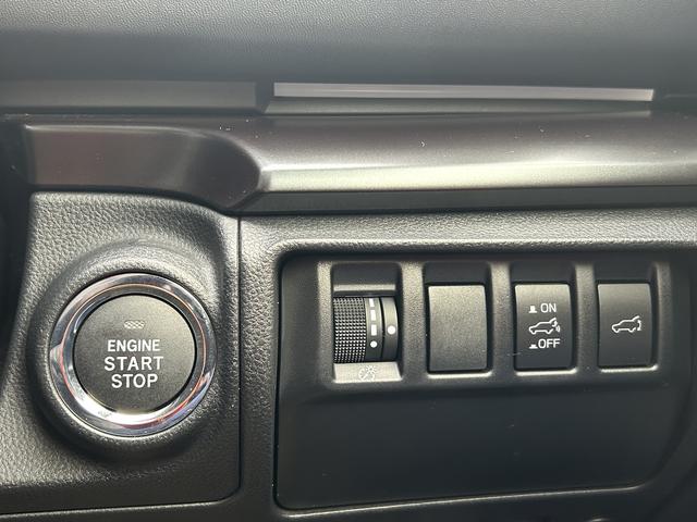 レヴォーグ STI Sport EX 11.6インチナビ FSRカメラ 本革シート 液晶メーター スマートキー ドライバーモニタリングシステム パワーリヤゲート オートハイビーム 後側方レーダー 電子制御サスペンション 大画面ナビ ETC2.0 前後ドライブレコーダー(26枚目)