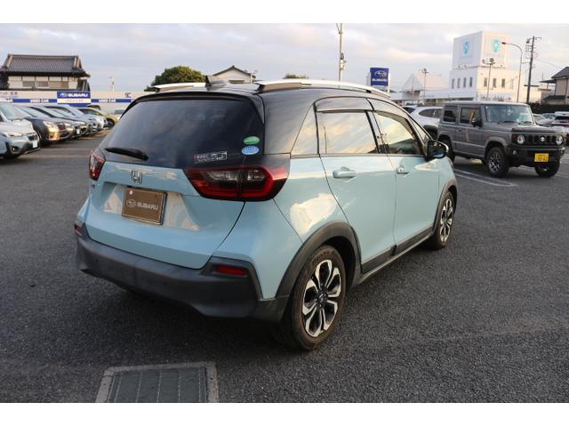 フィット クロスター　ナビ　ＥＴＣ２．０　Ｒカメラ　ホンダセンシング　ドラレコ前後　Ｒソナー　ＬＥＤヘッドライト　スマートキー　プッシュスタート　追従クルコン　アイドリングストップ　ルーフレール　専用アルミホイール（12枚目）