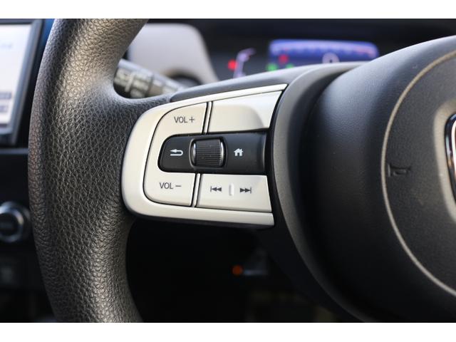 フィット クロスター　ナビ　ＥＴＣ２．０　Ｒカメラ　ホンダセンシング　ドラレコ前後　Ｒソナー　ＬＥＤヘッドライト　スマートキー　プッシュスタート　追従クルコン　アイドリングストップ　ルーフレール　専用アルミホイール（20枚目）