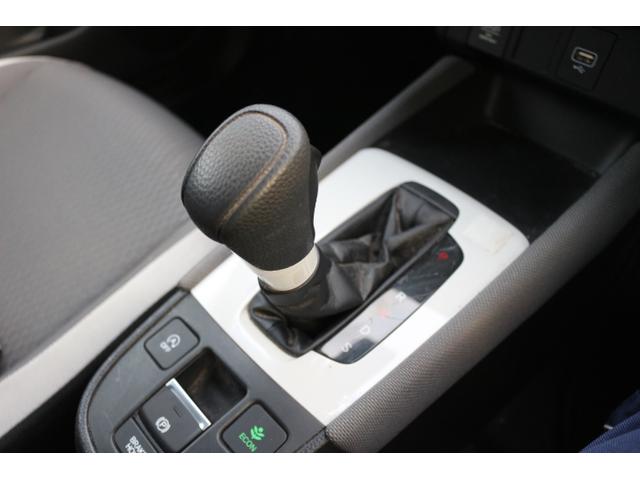 フィット クロスター　ナビ　ＥＴＣ２．０　Ｒカメラ　ホンダセンシング　ドラレコ前後　Ｒソナー　ＬＥＤヘッドライト　スマートキー　プッシュスタート　追従クルコン　アイドリングストップ　ルーフレール　専用アルミホイール（23枚目）