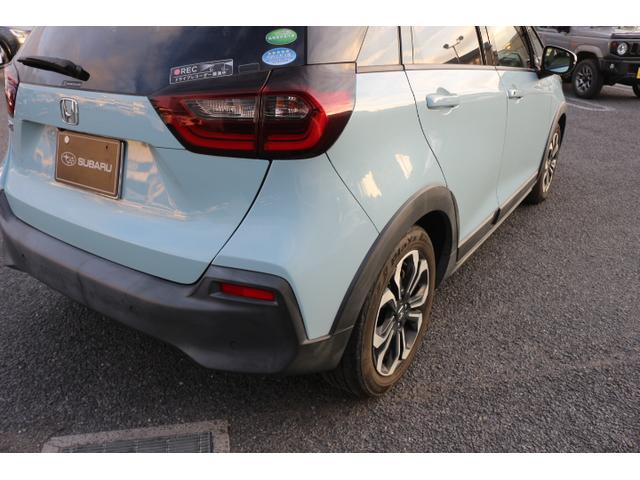 フィット クロスター　ナビ　ＥＴＣ２．０　Ｒカメラ　ホンダセンシング　ドラレコ前後　Ｒソナー　ＬＥＤヘッドライト　スマートキー　プッシュスタート　追従クルコン　アイドリングストップ　ルーフレール　専用アルミホイール（45枚目）