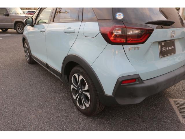 フィット クロスター　ナビ　ＥＴＣ２．０　Ｒカメラ　ホンダセンシング　ドラレコ前後　Ｒソナー　ＬＥＤヘッドライト　スマートキー　プッシュスタート　追従クルコン　アイドリングストップ　ルーフレール　専用アルミホイール（46枚目）