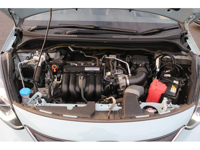 フィット クロスター　ナビ　ＥＴＣ２．０　Ｒカメラ　ホンダセンシング　ドラレコ前後　Ｒソナー　ＬＥＤヘッドライト　スマートキー　プッシュスタート　追従クルコン　アイドリングストップ　ルーフレール　専用アルミホイール（48枚目）