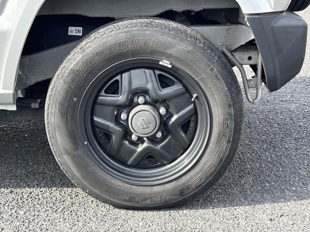 ジムニー ＸＧ　車検整備２年付き　カロッツェリアナビ　タイヤ新品渡し　ヒルディセントコントロール　リモコンキー　横滑り防止装置　ヒルホールドコントロール　１オーナー車　サイド・カーテンエアバッグ　カロッツェリアナビ　ブルートゥースオーディオ対応（32枚目）