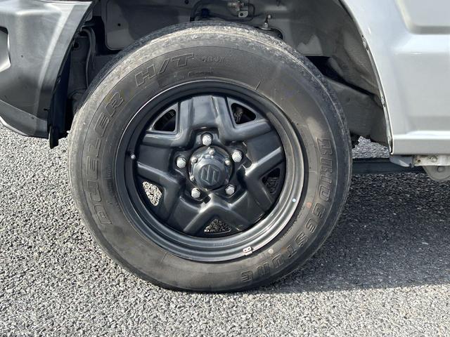 ジムニー ＸＧ　車検整備２年付き　カロッツェリアナビ　タイヤ新品渡し　ヒルディセントコントロール　リモコンキー　横滑り防止装置　ヒルホールドコントロール　１オーナー車　サイド・カーテンエアバッグ　カロッツェリアナビ　ブルートゥースオーディオ対応（33枚目）