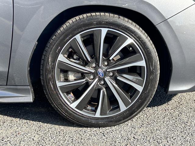 レヴォーグ STIスポーツEX 11.6インチモニターナビ 本革シート ドライバーモニタリング 液晶メーター スマートリヤビューミラー 電子制御サスペンション ステアリング連動ヘッドライト&オートハイビーム 後側方レーダー フロントコーナーセンサー(7枚目)