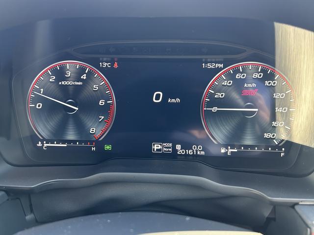 レヴォーグ STIスポーツEX 11.6インチモニターナビ 本革シート ドライバーモニタリング 液晶メーター スマートリヤビューミラー 電子制御サスペンション ステアリング連動ヘッドライト&オートハイビーム 後側方レーダー フロントコーナーセンサー(9枚目)