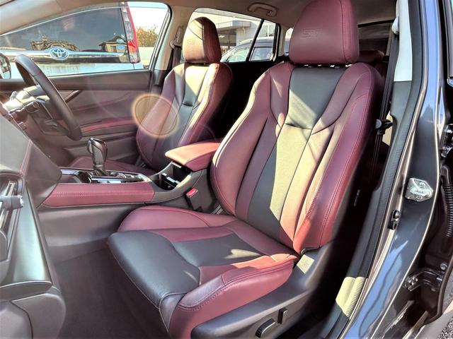 レヴォーグ STIスポーツEX 11.6インチモニターナビ 本革シート ドライバーモニタリング 液晶メーター スマートリヤビューミラー 電子制御サスペンション ステアリング連動ヘッドライト&オートハイビーム 後側方レーダー フロントコーナーセンサー(33枚目)