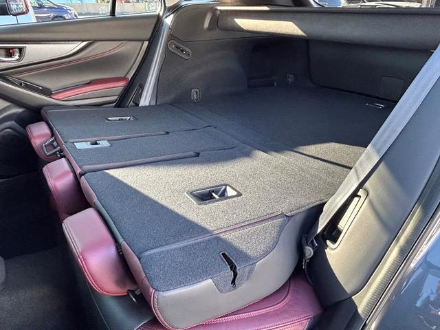 レヴォーグ STIスポーツEX 11.6インチモニターナビ 本革シート ドライバーモニタリング 液晶メーター スマートリヤビューミラー 電子制御サスペンション ステアリング連動ヘッドライト&オートハイビーム 後側方レーダー フロントコーナーセンサー(35枚目)