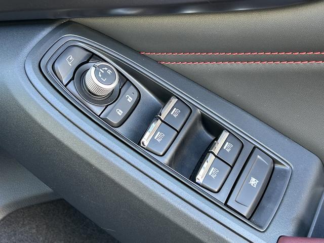 レヴォーグ STIスポーツEX 11.6インチモニターナビ 本革シート ドライバーモニタリング 液晶メーター スマートリヤビューミラー 電子制御サスペンション ステアリング連動ヘッドライト&オートハイビーム 後側方レーダー フロントコーナーセンサー(41枚目)