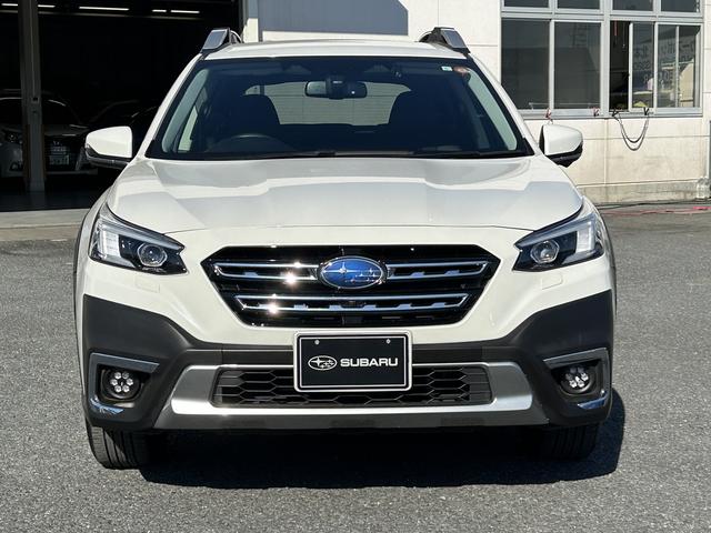 レガシィアウトバック リミテッド アイサイトX 前席パワーシート 車検整備2年付 ドライバーモニタリングシステム 前席電動 大型ナビモニター 液晶メーター ETC2.0 ドライブレコーダー 後側方レーダー ステアリング連動ヘッドライト&オートハイビーム ルーフレール(4枚目)