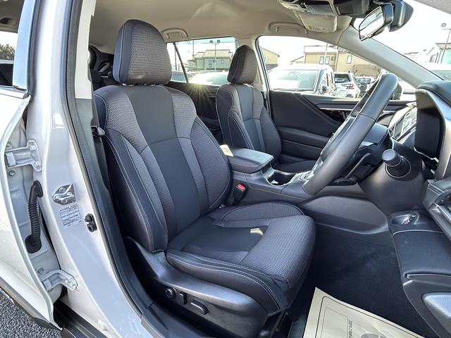 レガシィアウトバック リミテッド アイサイトX 前席パワーシート 車検整備2年付 ドライバーモニタリングシステム 前席電動 大型ナビモニター 液晶メーター ETC2.0 ドライブレコーダー 後側方レーダー ステアリング連動ヘッドライト&オートハイビーム ルーフレール(18枚目)