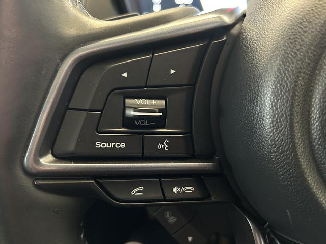 レヴォーグ 1.8GTーH EX アイサイトX サンルーフ 大型モニター 11.6インチナビ フロントパワーシート 液晶メーター サンルーフ スマートリヤビューミラー ハーマンカードンサウンドシステム 電動リヤゲート 誤後退ブレーキサポート 前後ドラレコ ETC2.0(25枚目)