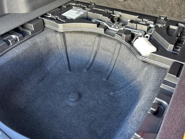 レヴォーグ 1.8GTーH EX アイサイトX サンルーフ 大型モニター 11.6インチナビ フロントパワーシート 液晶メーター サンルーフ スマートリヤビューミラー ハーマンカードンサウンドシステム 電動リヤゲート 誤後退ブレーキサポート 前後ドラレコ ETC2.0(33枚目)