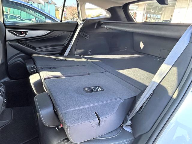 レヴォーグ 1.8GTーH EX アイサイトX サンルーフ 大型モニター 11.6インチナビ フロントパワーシート 液晶メーター サンルーフ スマートリヤビューミラー ハーマンカードンサウンドシステム 電動リヤゲート 誤後退ブレーキサポート 前後ドラレコ ETC2.0(37枚目)