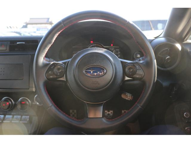 BRZ S 6速マニュアル 禁煙車 プッシュスタート LEDヘッドライト クルーズコントロール スマートキー シートヒーター(9枚目)