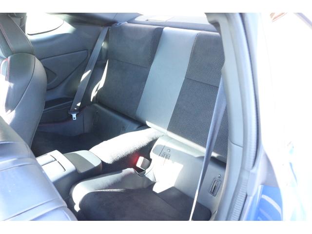 BRZ S 6速マニュアル 禁煙車 プッシュスタート LEDヘッドライト クルーズコントロール スマートキー シートヒーター(26枚目)