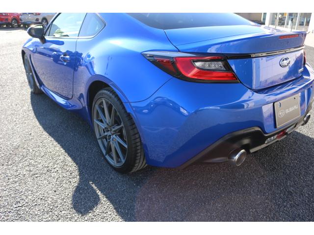 BRZ S 6速マニュアル 禁煙車 プッシュスタート LEDヘッドライト クルーズコントロール スマートキー シートヒーター(39枚目)
