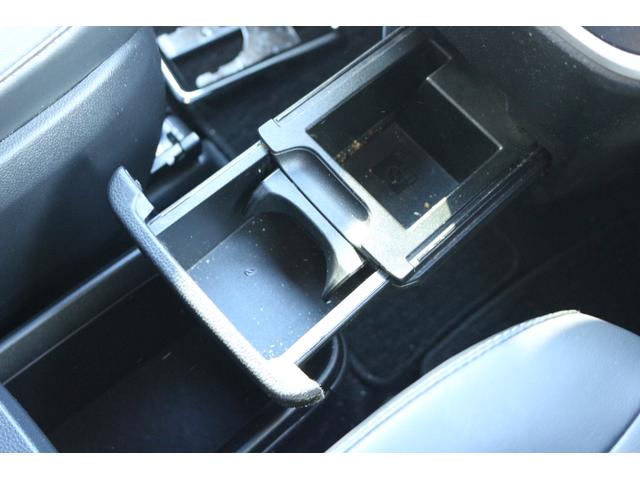 ノア S-Z 純正ナビ 両側電動スライドドア 販売時タイヤ新品交換 ETC2.0 バックカメラ Fドラレコ ドラレコ前後 LEDヘッドライト オートマチックハイビーム スマートキー プッシュスタート 追従クルコン 防眩ルームミラー モデリスタ製Fアンダースポイラー(24枚目)