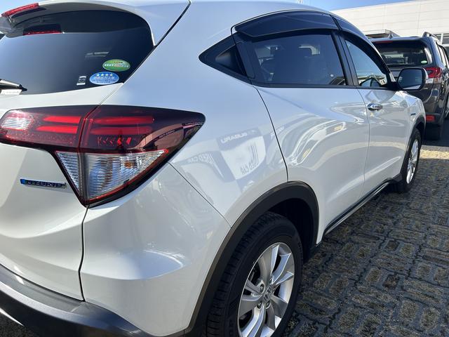 ヴェゼル ハイブリッドXホンダセンシング ギャザズナビ 車検整備2年付 ホンダセンシング アダプティブクルコン 左右独立温調エアコン マルチインフォメーションディスプレイ LEDヘッドランプ ギャザズナビゲーション&バックカメラ ETC 前後ドライブレコーダー(26枚目)