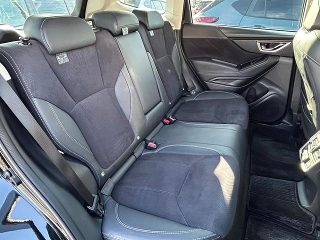 フォレスター スポーツ パワーシート パナソニック8型ナビ ステアリング連動ヘッドライト Xモード 前席パワーシート アイサイトセーフティープラス ルーフレール スマートRビューミラー ステアリングヒーター 18インチアルミホイール パナSDナビ FSRカメラ(19枚目)